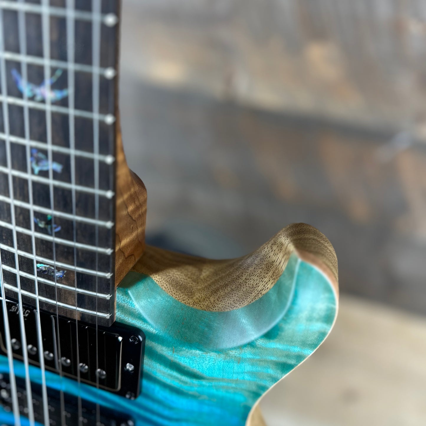 PRS Wood Library Special 22 Semi-Hollow - Flame Maple 10 Top Korina Back, Ziricote FB - Blue Fade Satin 392386