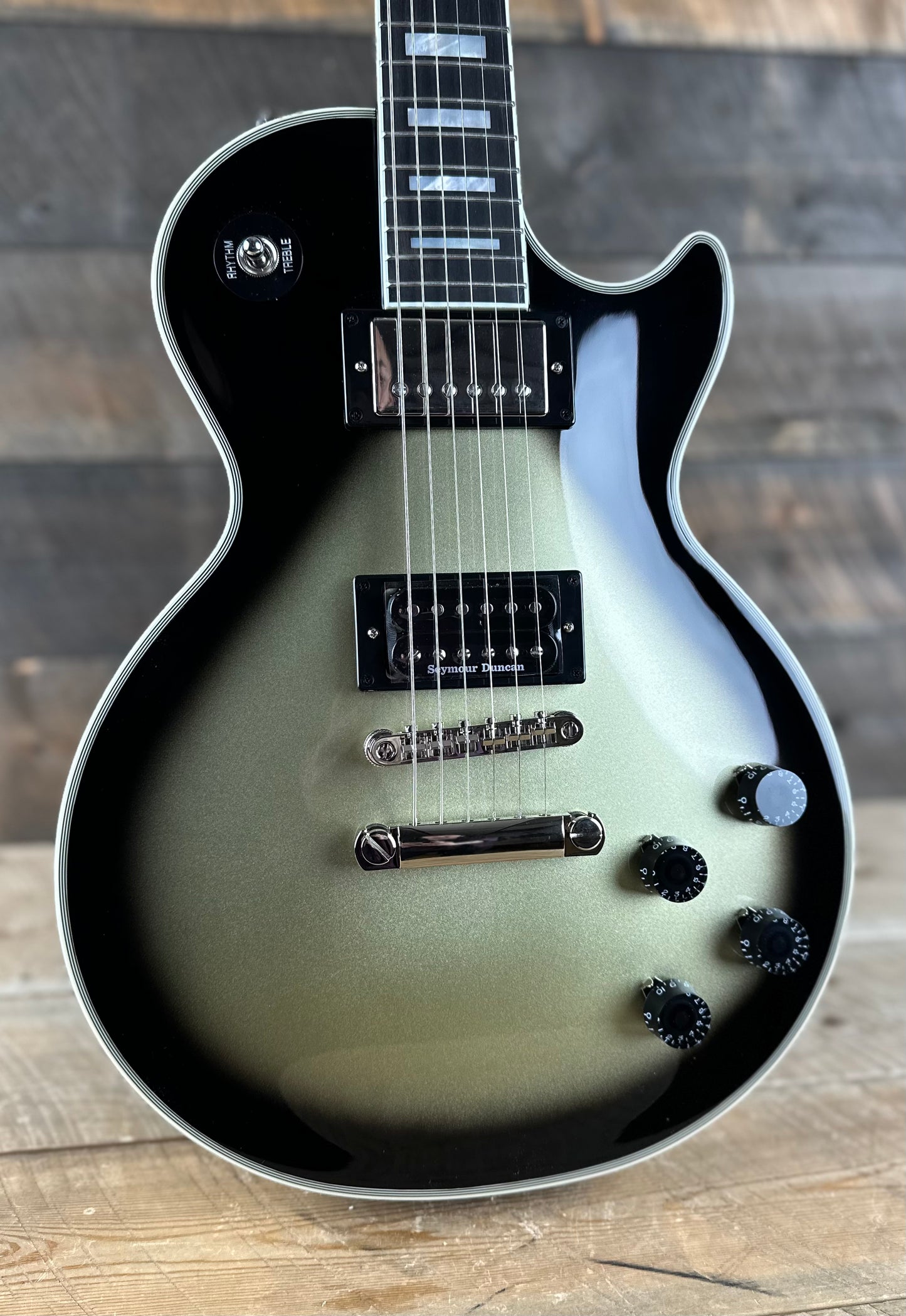 Epiphone Adam Jones 1979 Les Paul Custom - Antique Silverburst 24041530622 Shop Display