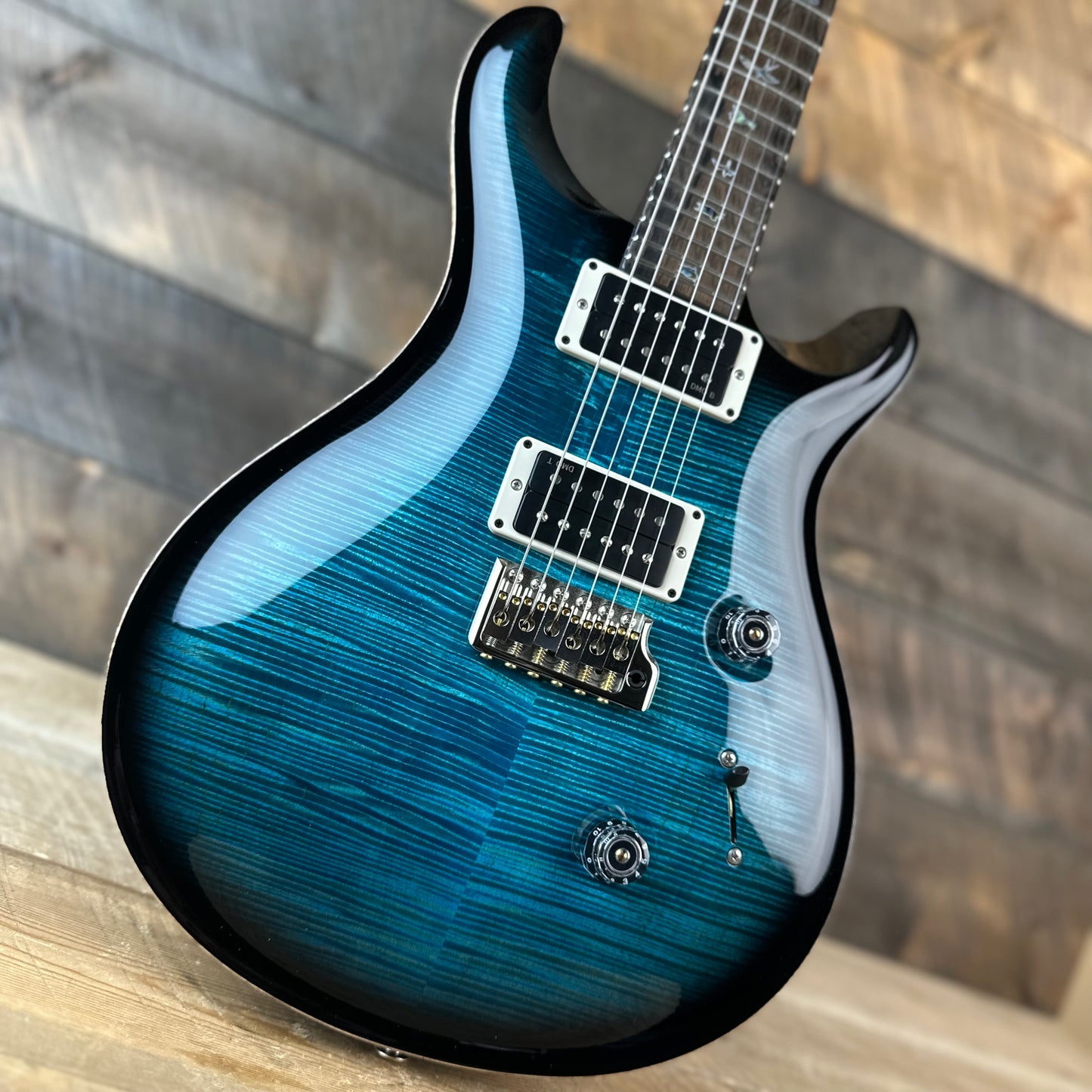 PRS Limited Edition 40th Anniversary Custom 24 - Sub Zero Micro Wraparound Burst