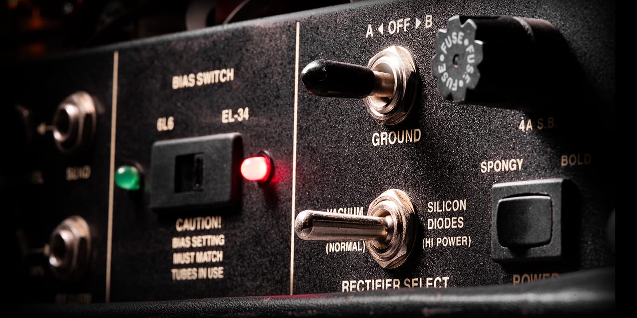 Universal Audio Knuckles '92 Dual Rec Amp Pedal