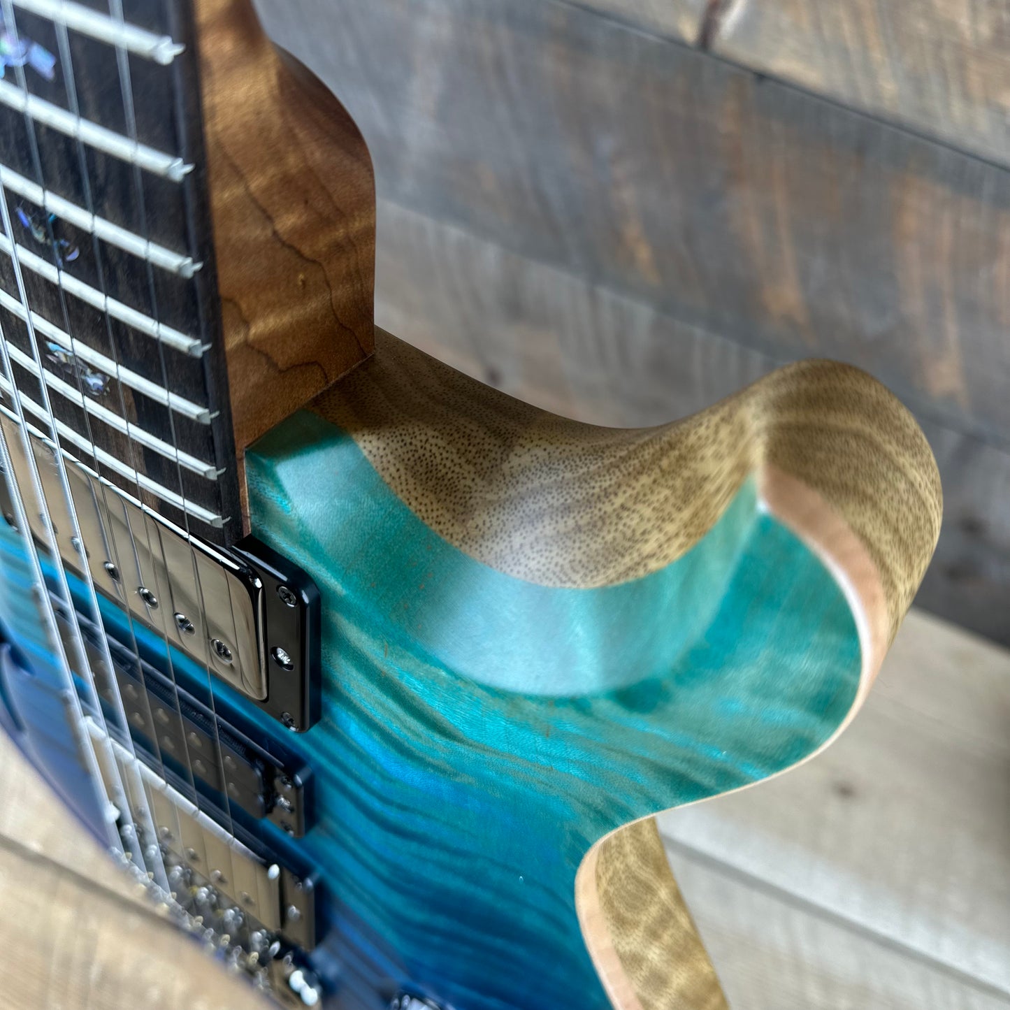 PRS Wood Library Special 22 Semi-Hollow - Flame Maple 10 Top Korina Back, Ziricote FB - Blue Fade Satin 392386