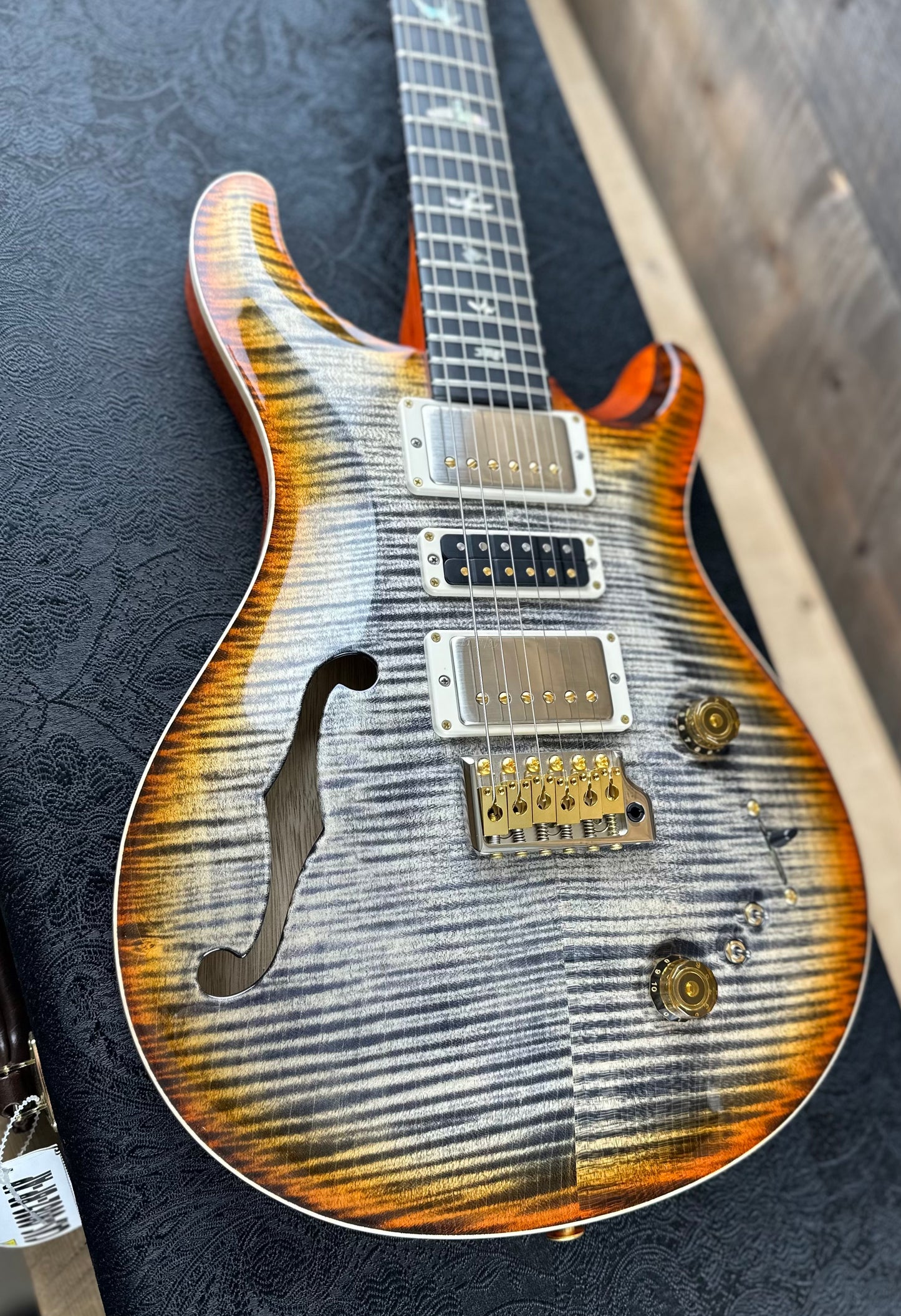 PRS Wood Library Special 22 Semi-Hollow - Flame Maple 10 Top Korina Back/Neck Ebony FB - Burnt Maple Leaf 391573