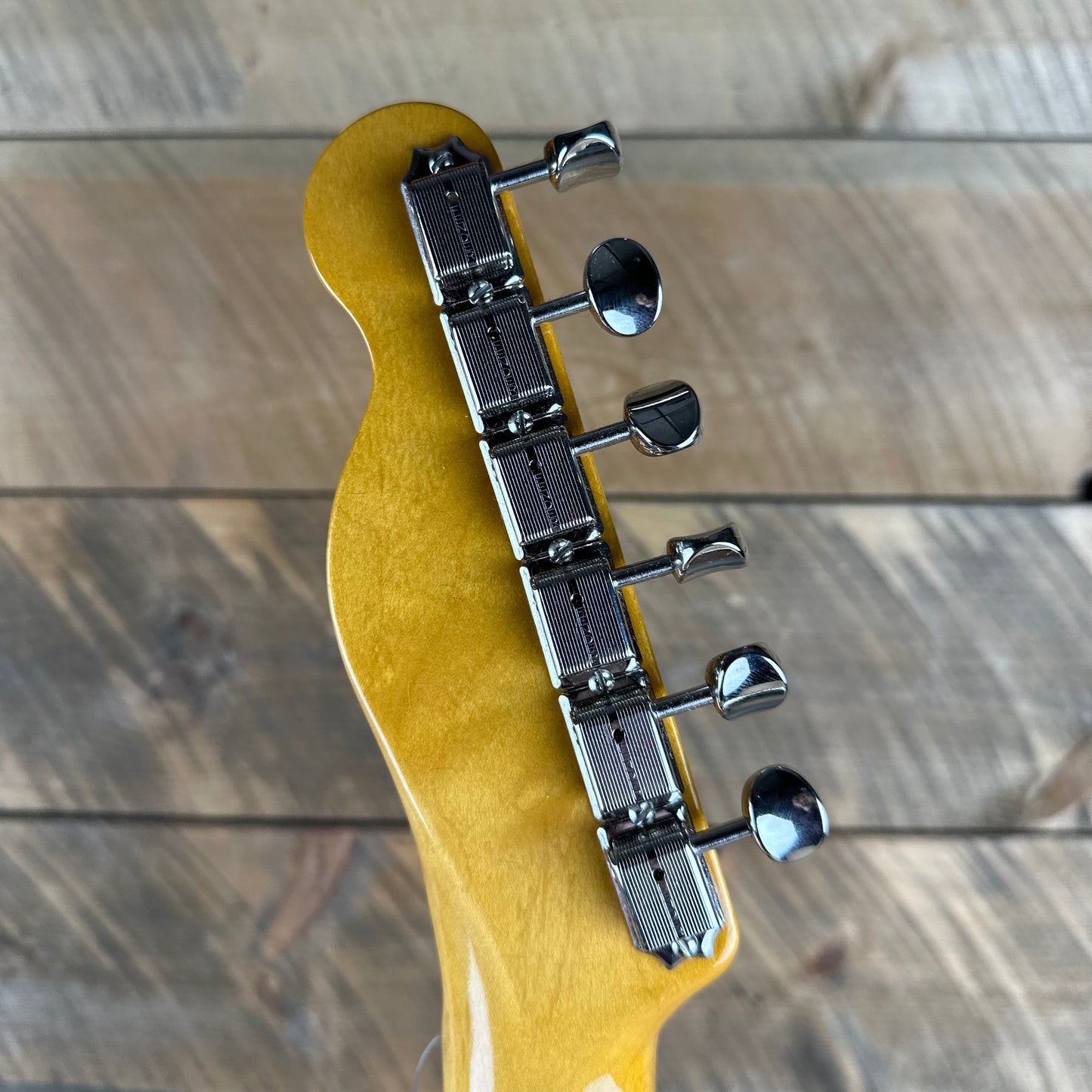 Fender American Vintage II '51 Telecaster - Butterscotch Blonde