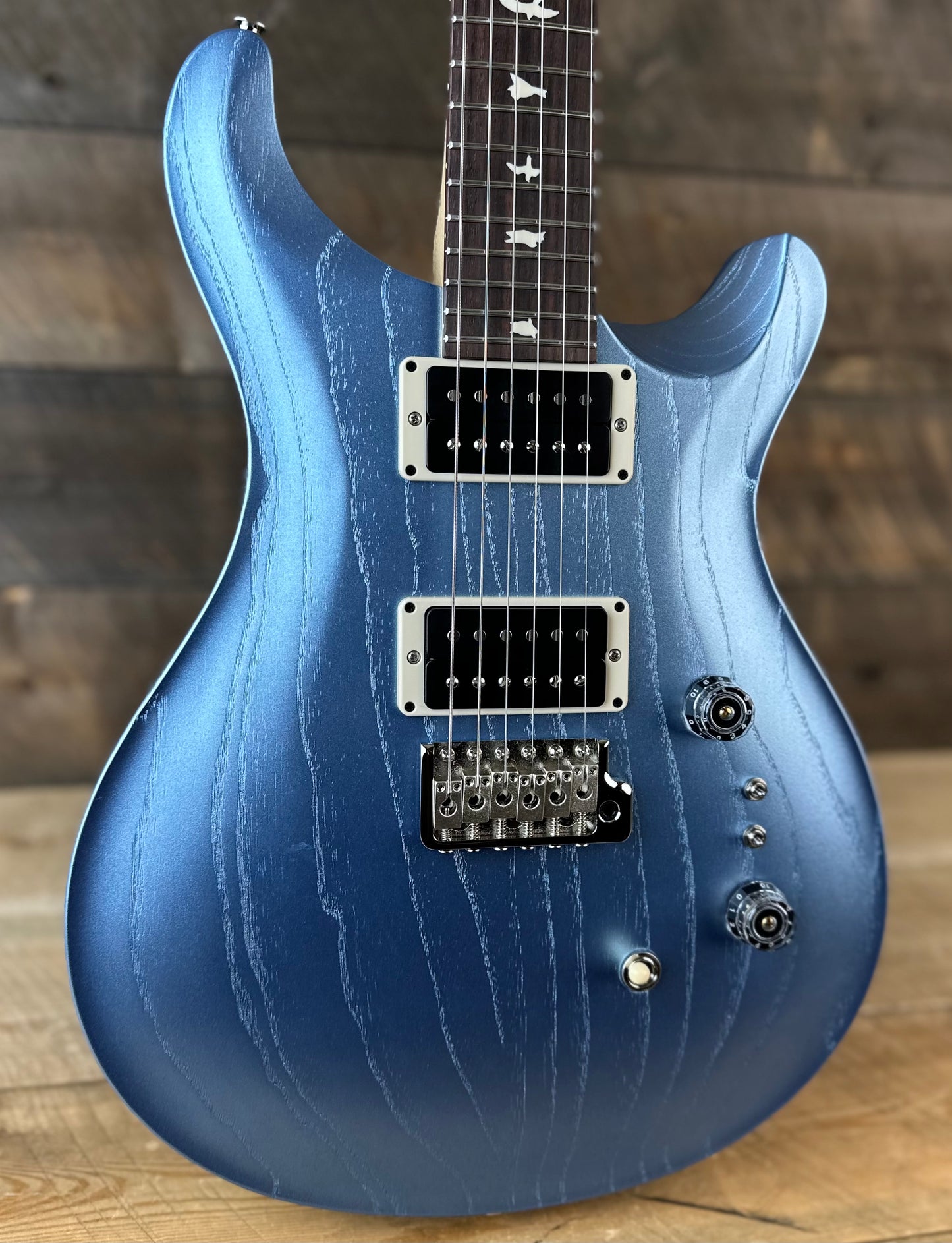 PRS CE 24-08 Swamp Ash Limited Edition - Frost Blue Metallic 400680