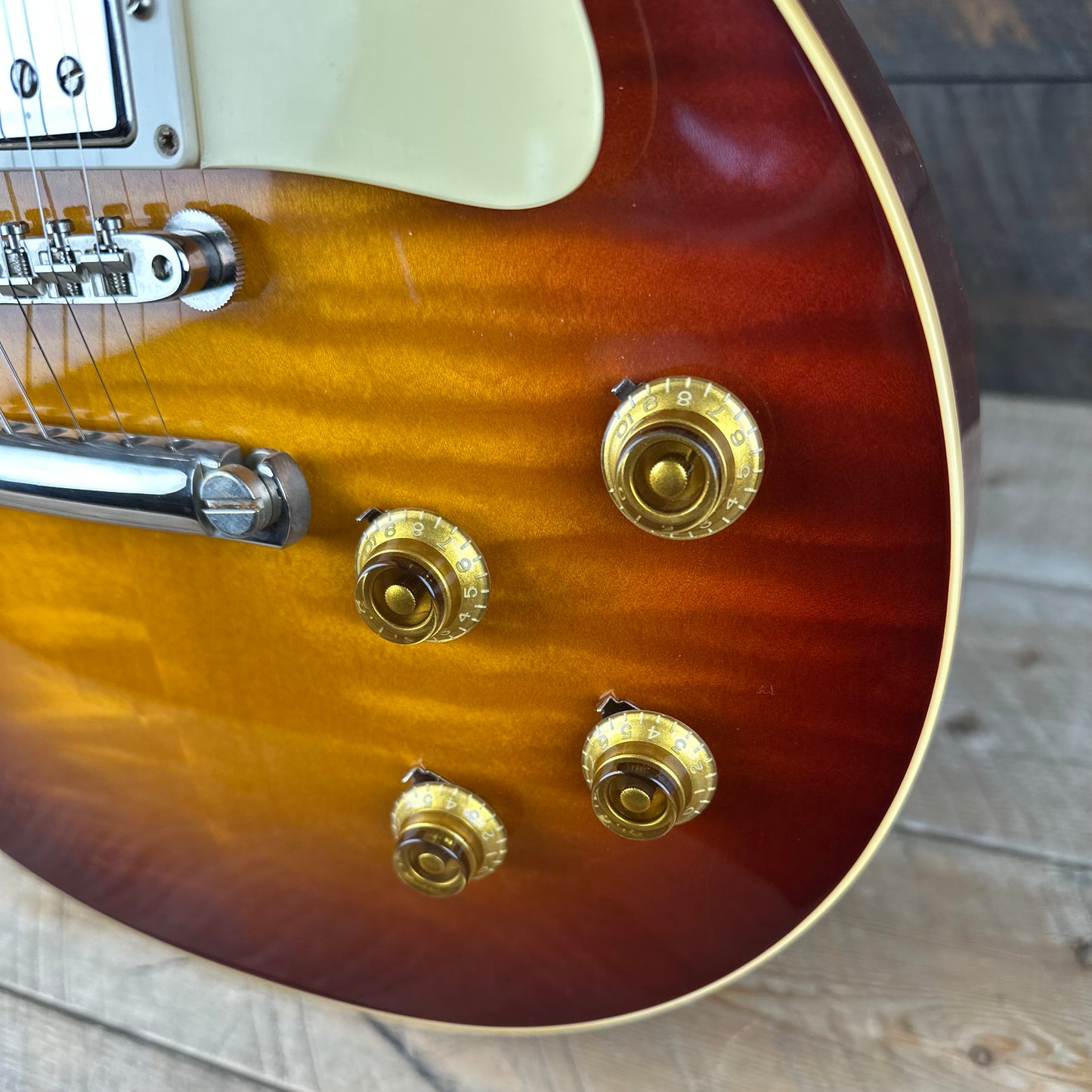 Gibson Custom Dealer Select 1959 Les Paul Standard - "The Beauty Of The Burst" Page 74 95534