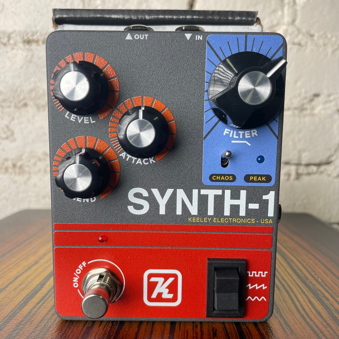 Keeley Synth 1 Reverse Attack Fuzz Wave Generator like new inbox - Grey / Red / Blue