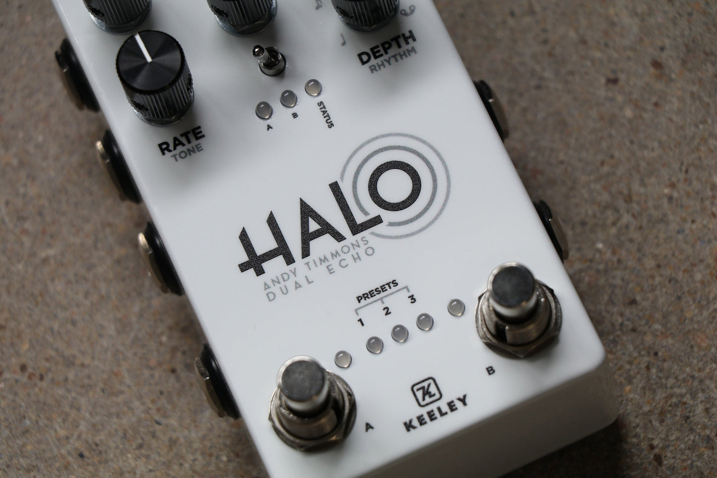 Keeley "Glow in the Dark"  Halo Andy Timmons Dual Echo Delay Pedal