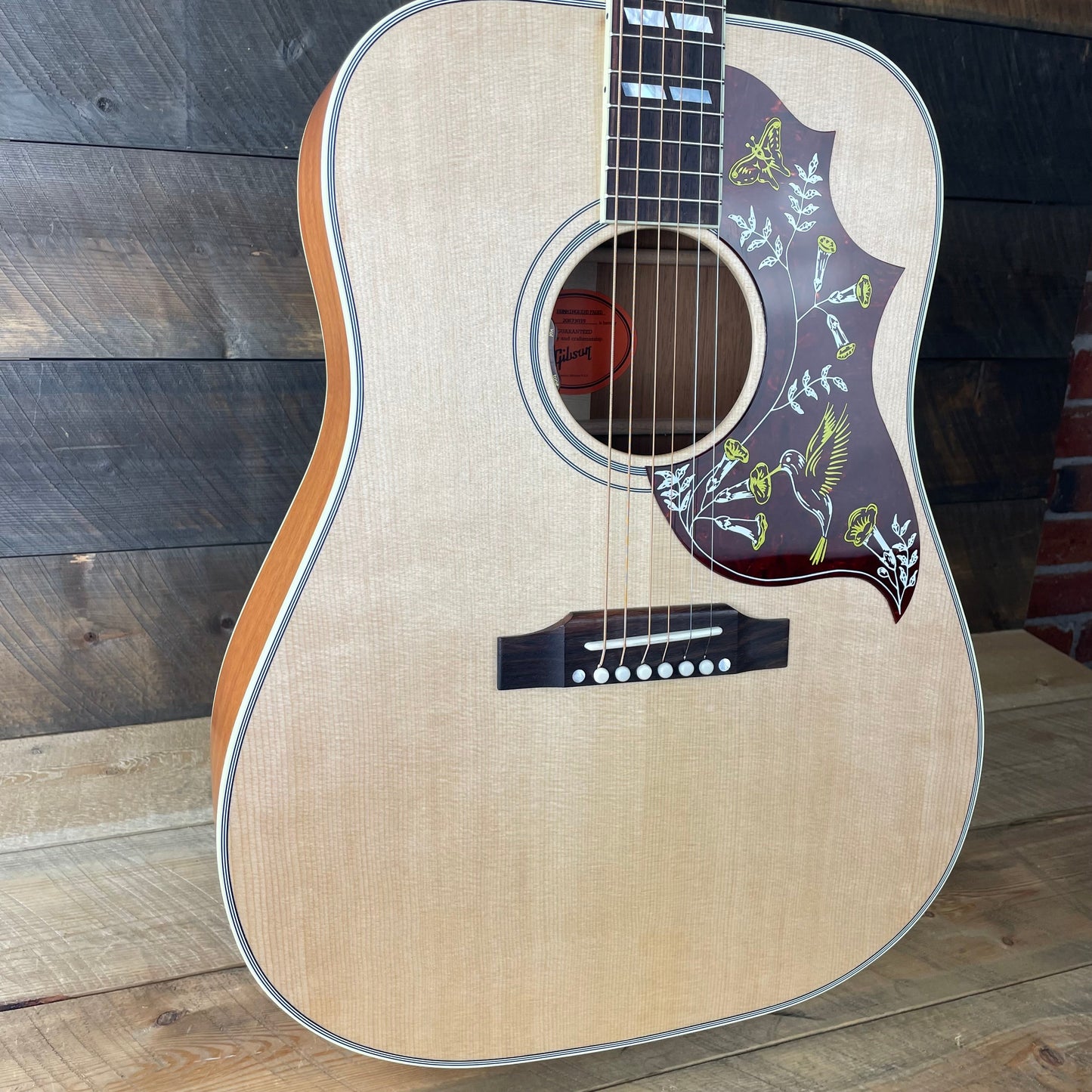 Used Gibson Hummingbird Faded Acoustic-Electric Guitar - Antique Natural 20873039 Shop Display