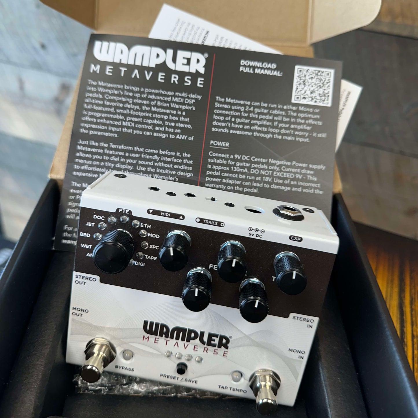 Used Wampler Metaverse 2022 - Present - White / Black