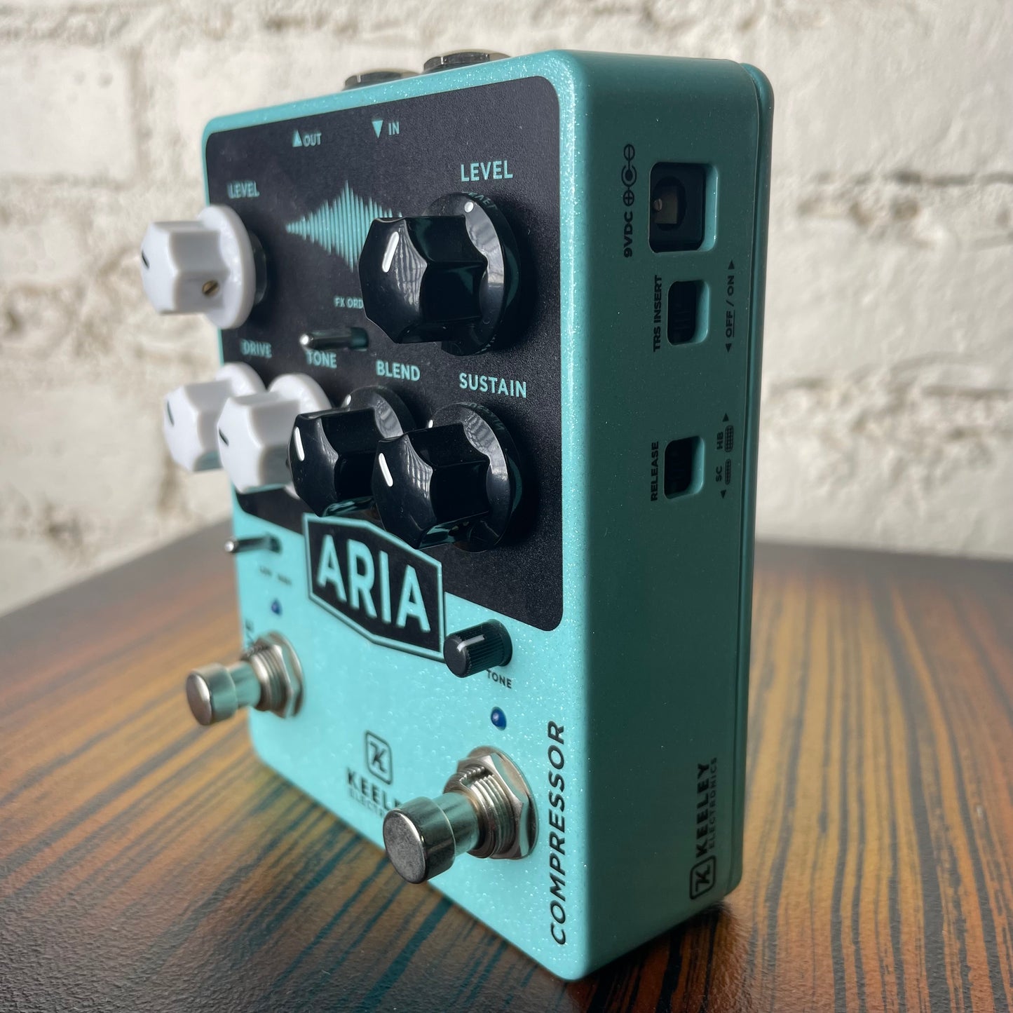 Keeley Aria Compressor/Overdrive like new inbox