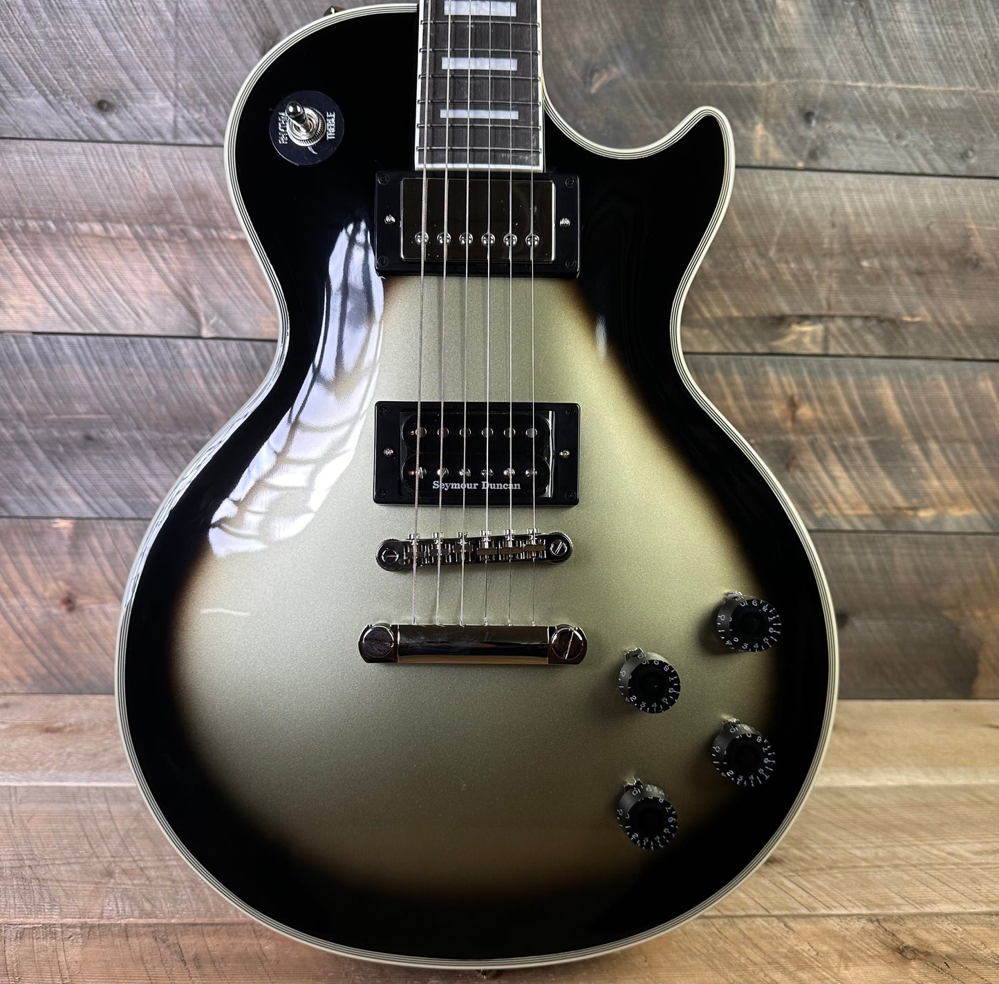 Used Epiphone Adam Jones Les Paul Custom Art Collection - Julie Heffernan's Self Portrait as Not Dead Yet - Antique Silverburst 22041531892