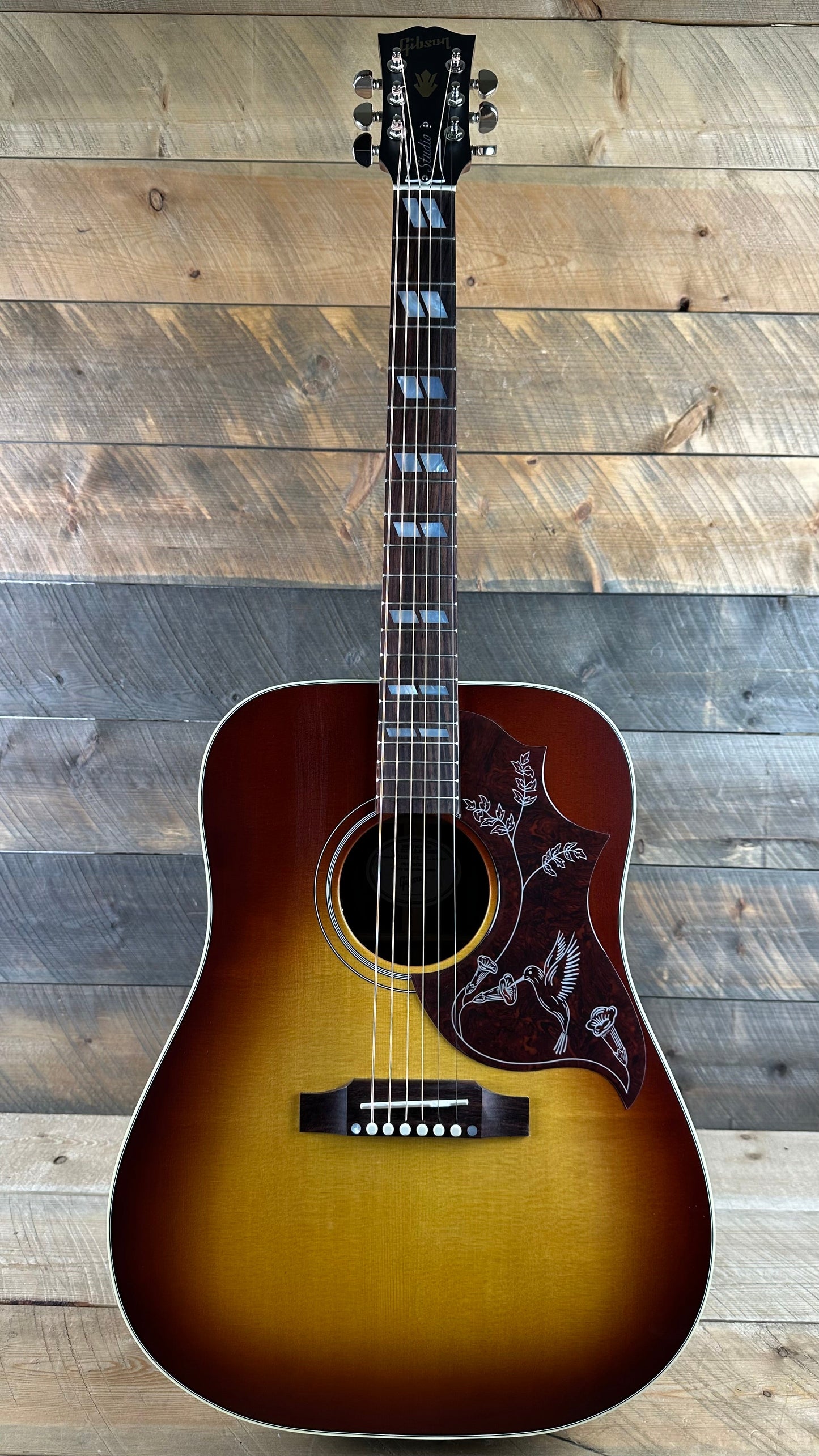 Used Gibson Hummingbird Studio Rosewood Acoustic-Electric Guitar - Satin Rosewood Burst 23523078 Shop Display