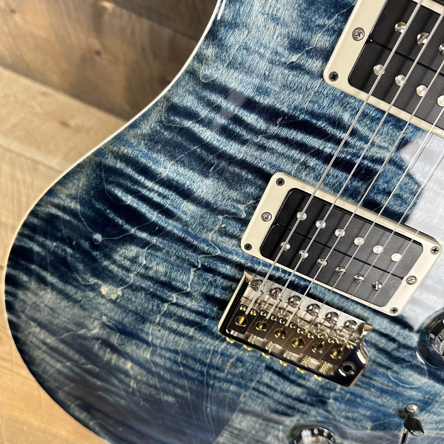 PRS Custom 24 - Faded Whale Blue 381857