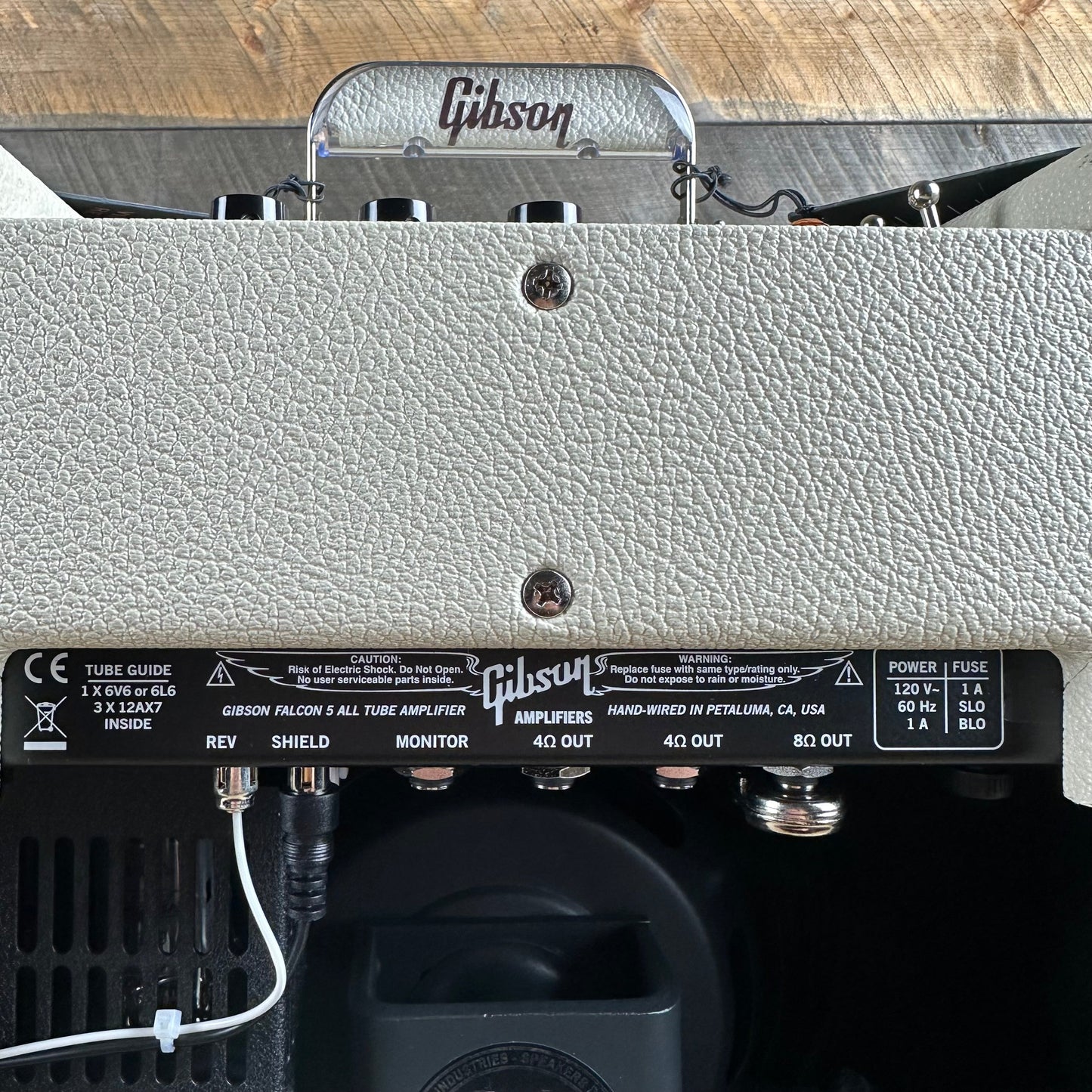 Gibson Falcon 5 - 1x10 Combo Amplifier - Cream Bronco Tolex Oxblood Grille