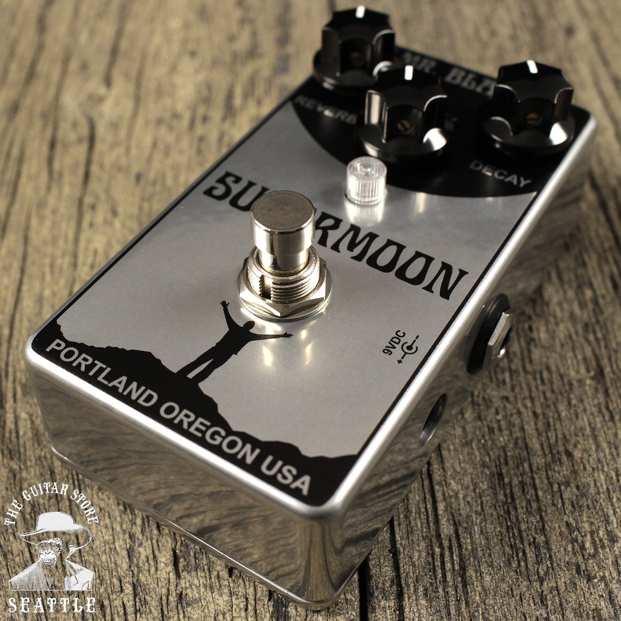 Mr. Black Supermoon Reverb Pedal - Chrome Edition