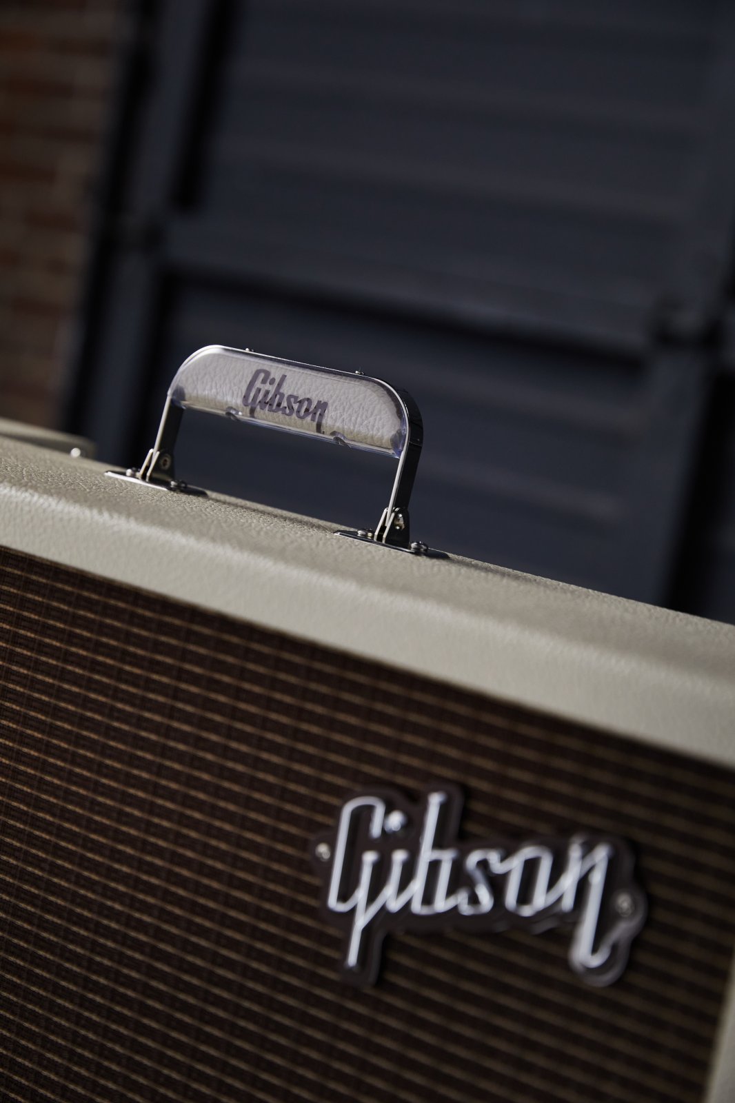 Gibson Dual Falcon 20 - 2x10 Combo Amplifier - Cream Bronco Tolex Oxblood Grille