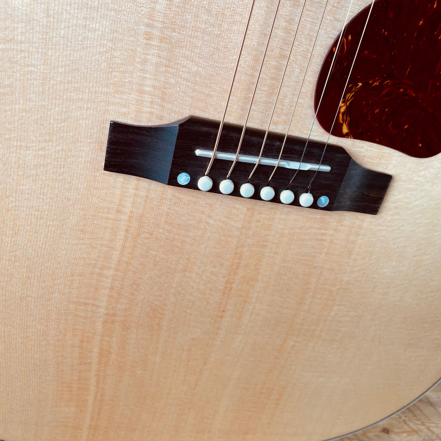 Used Gibson J-45 Studio Rosewood Acoustic-Electric Guitar - Antique Natural 21783034 Shop Display