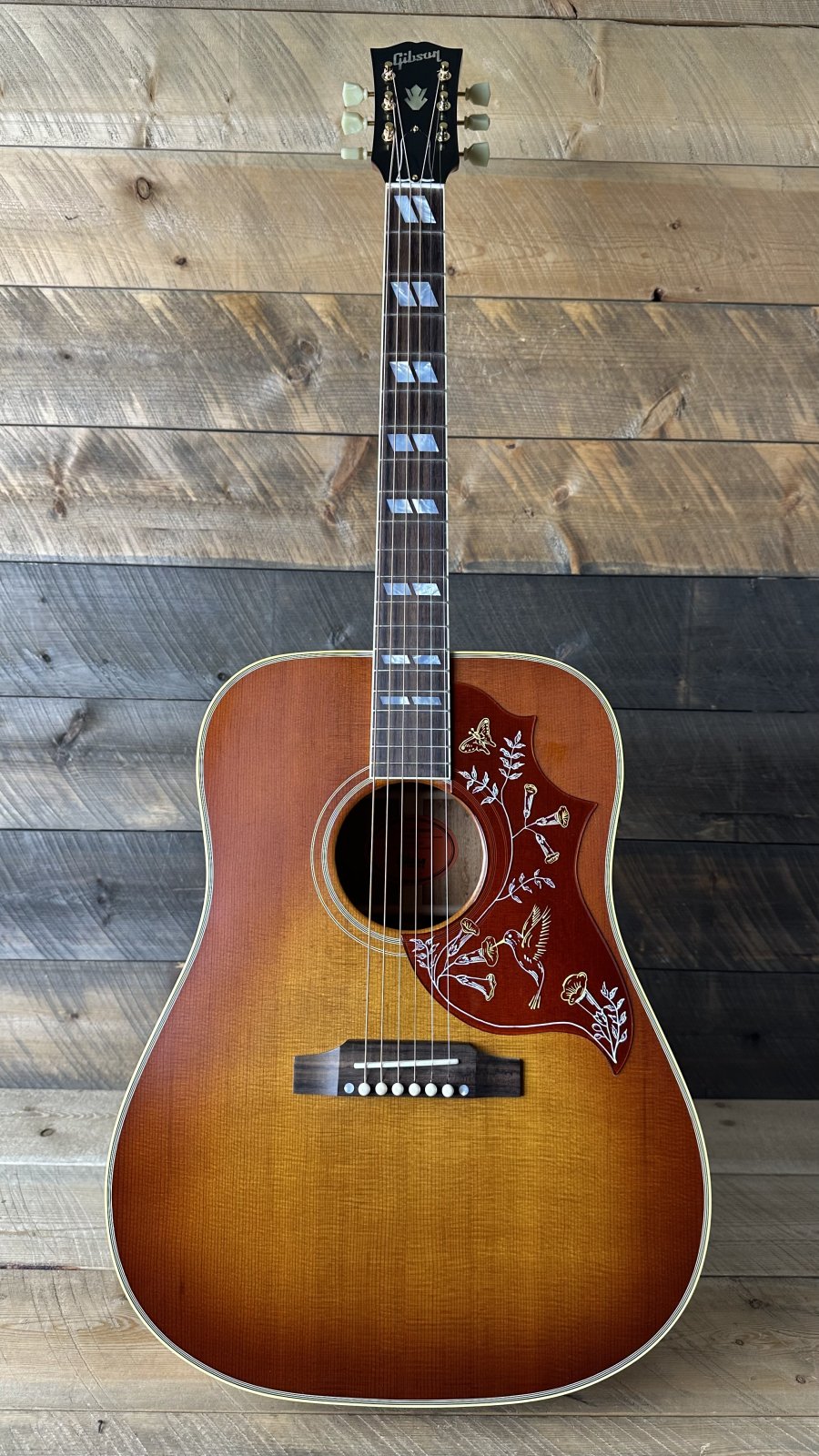 Used Gibson Custom Shop 1960 Hummingbird Fixed Bridge Acoustic - Heritage Cherry Sunburst Shop Display