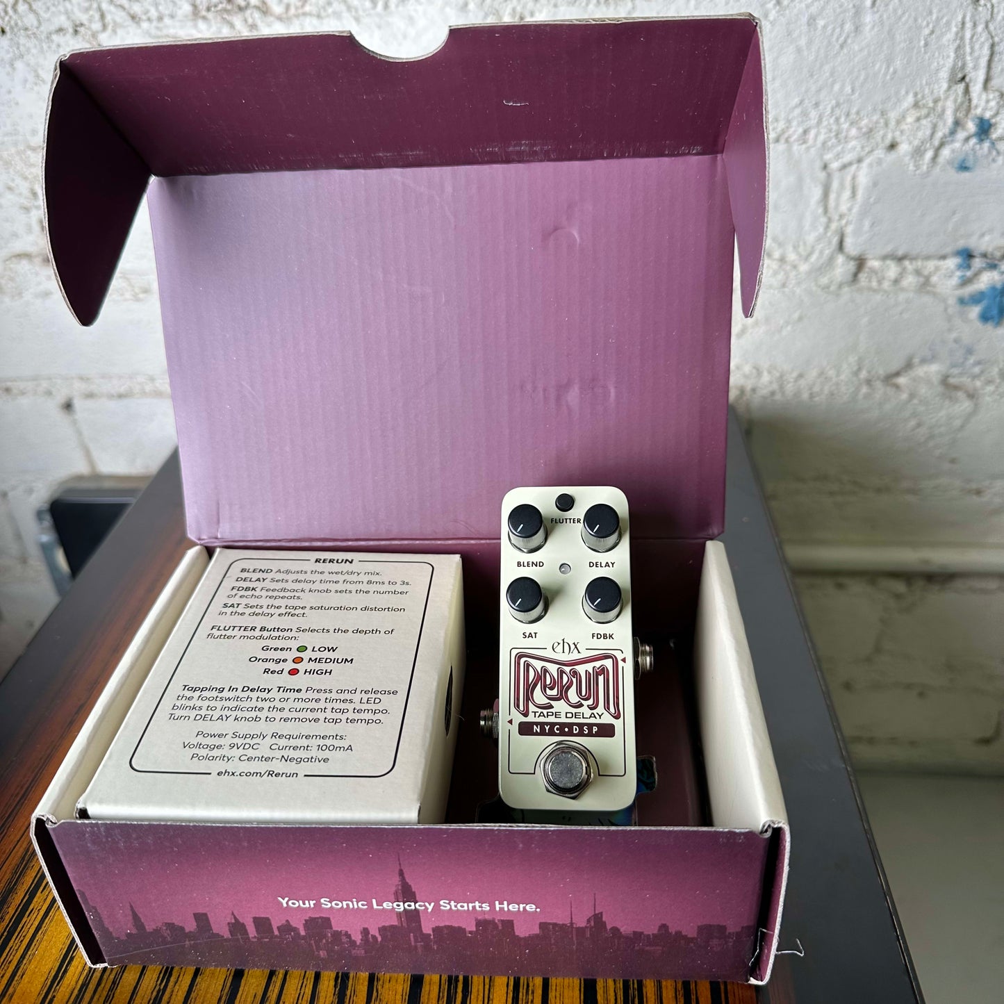 Electro-Harmonix Pico Rerun Tape Delay 2023 - Present - Cream