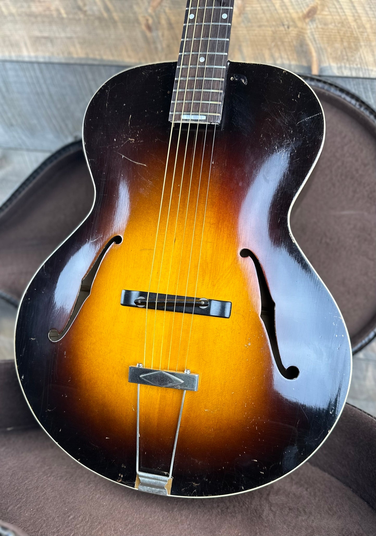 Vintage 1937 Gibson L-50 - Sunburst W/VHSC