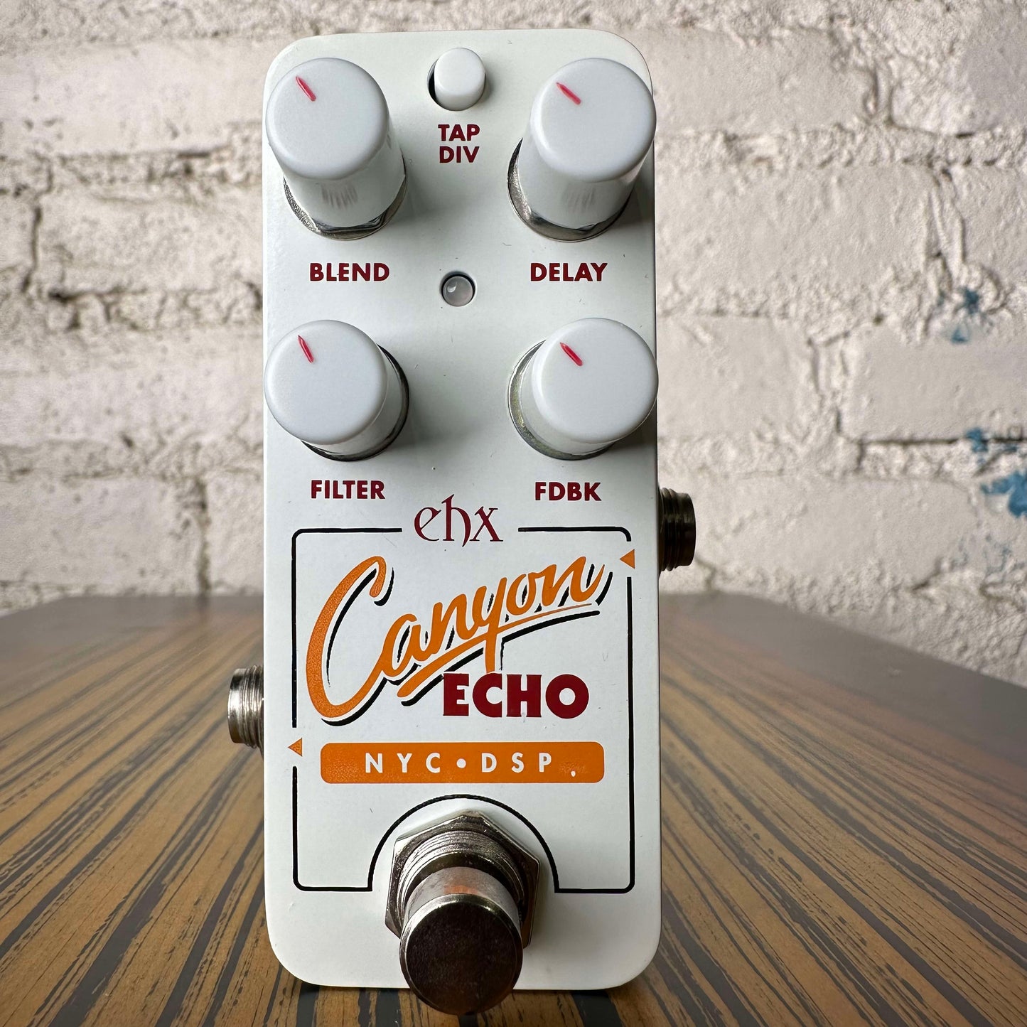 Electro-Harmonix Pico Canyon Echo Digital Delay 2023 - Present - White