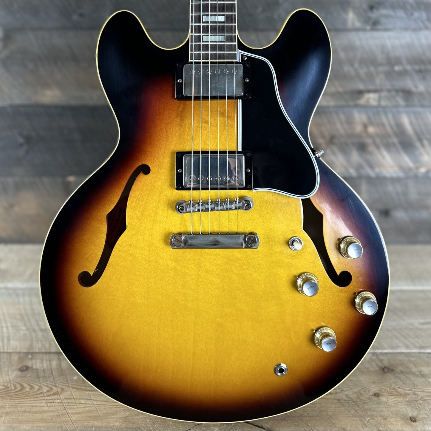 Gibson Custom Shop 1964 ES-335 Reissue VOS - Vintage Burst 140181