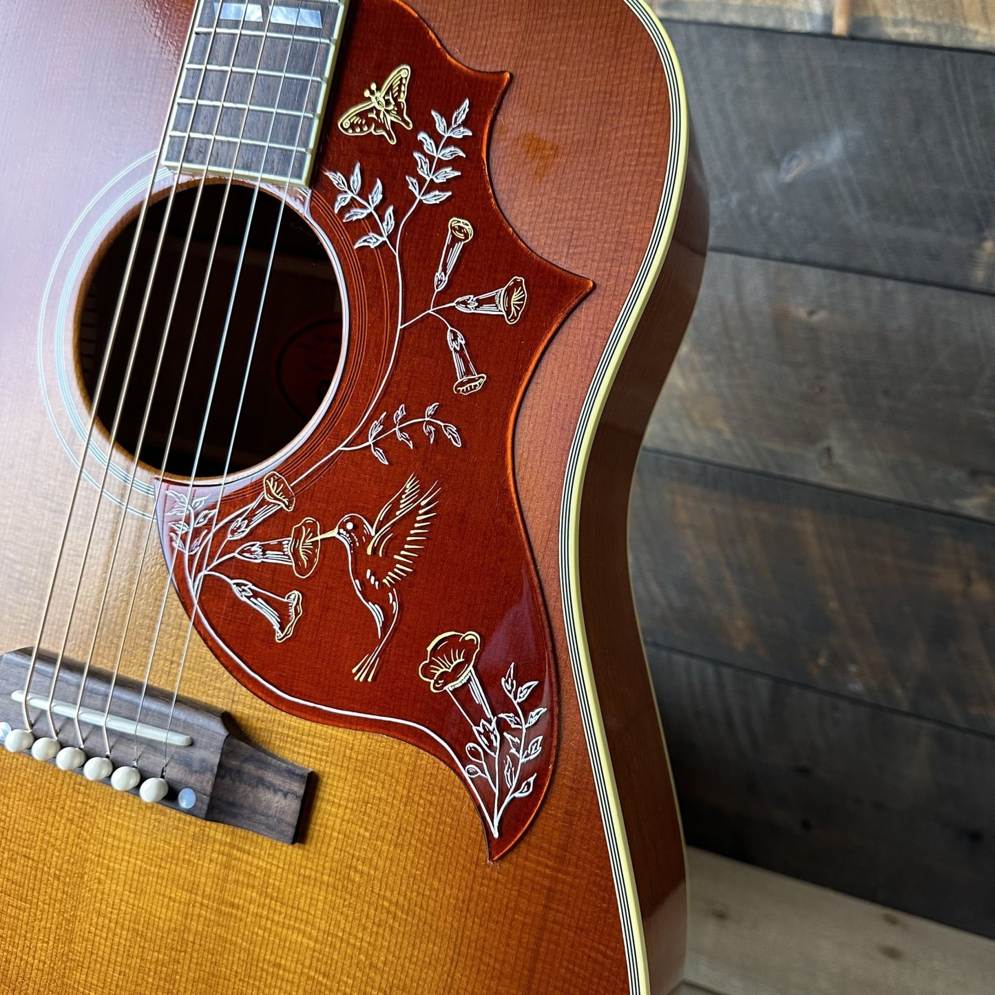 Used Gibson Custom Shop 1960 Hummingbird Fixed Bridge Acoustic - Heritage Cherry Sunburst Shop Display