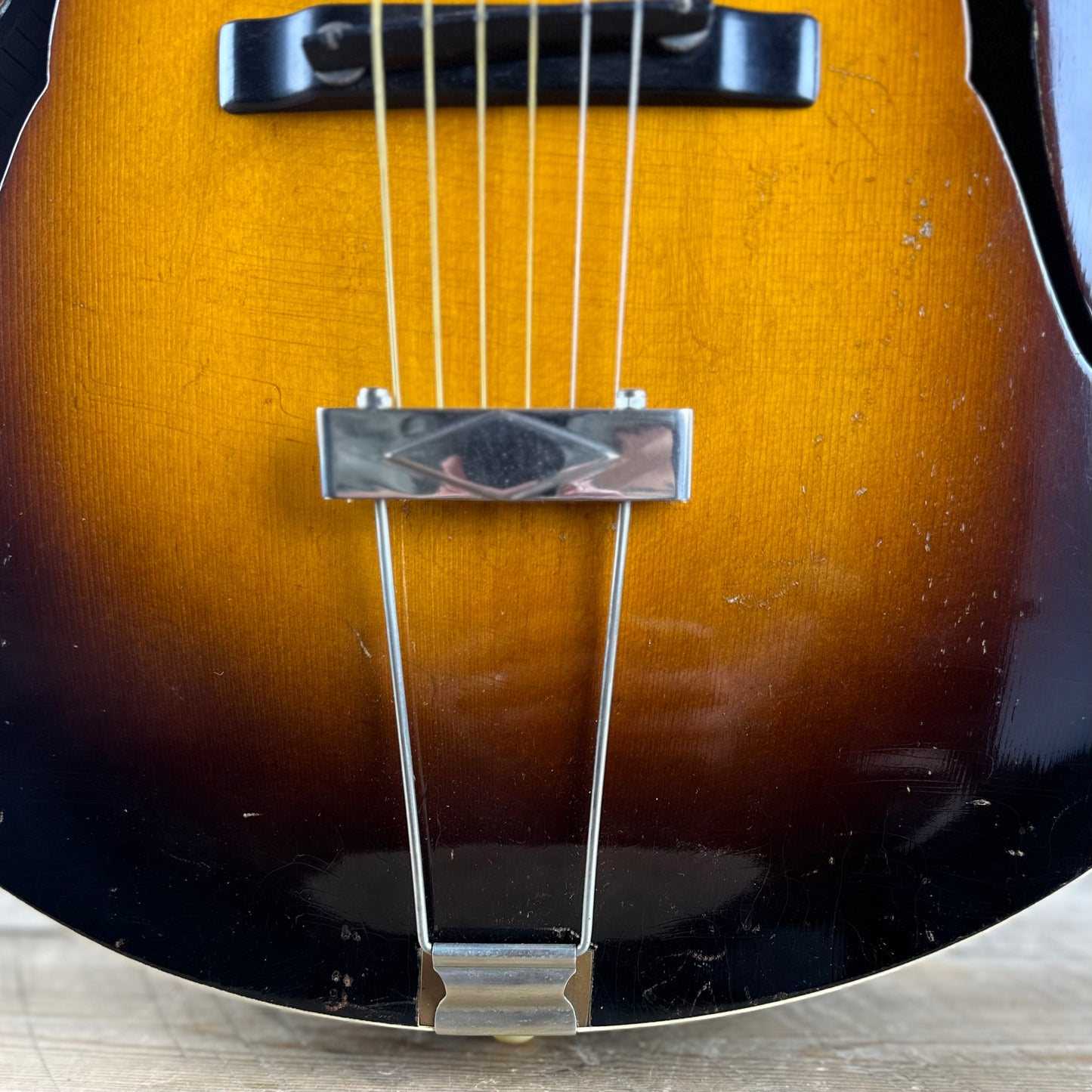 Vintage 1937 Gibson L-50 - Sunburst W/VHSC