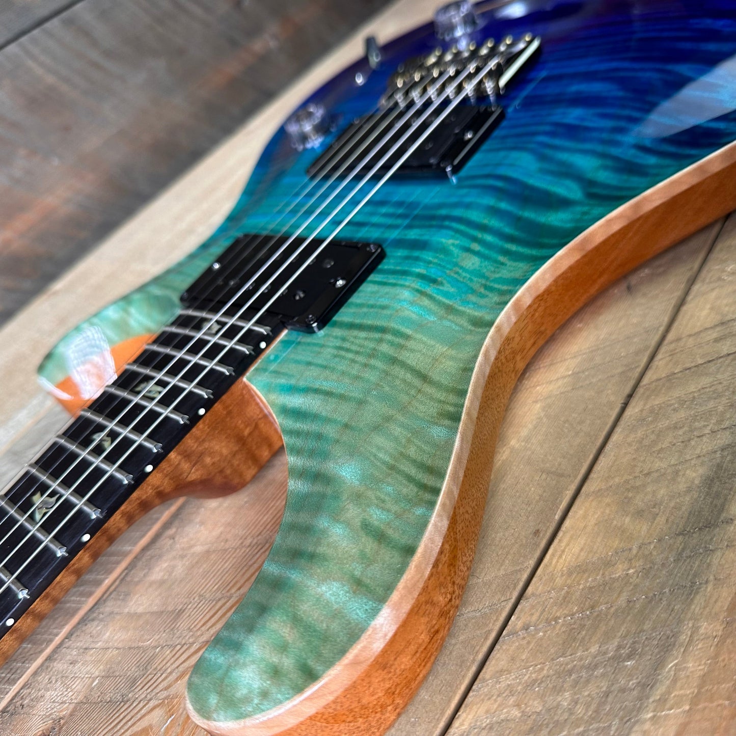 PRS Custom 24 Wood Library Flame Maple 10-Top  Torrefied Maple Neck African Blackwood FB - Blue Fade 363813