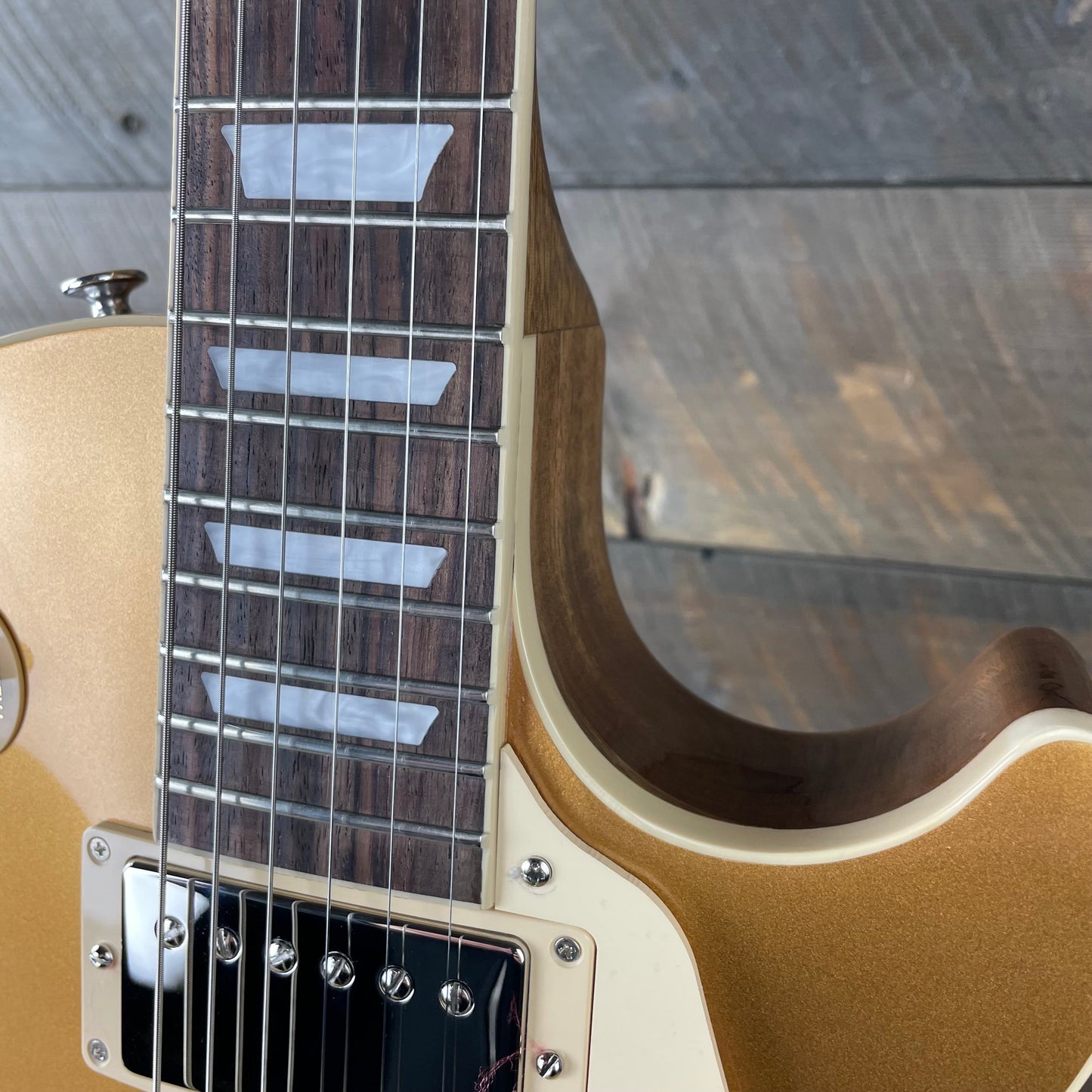 Gibson Les Paul Standard 50s - Gold Top 204530305