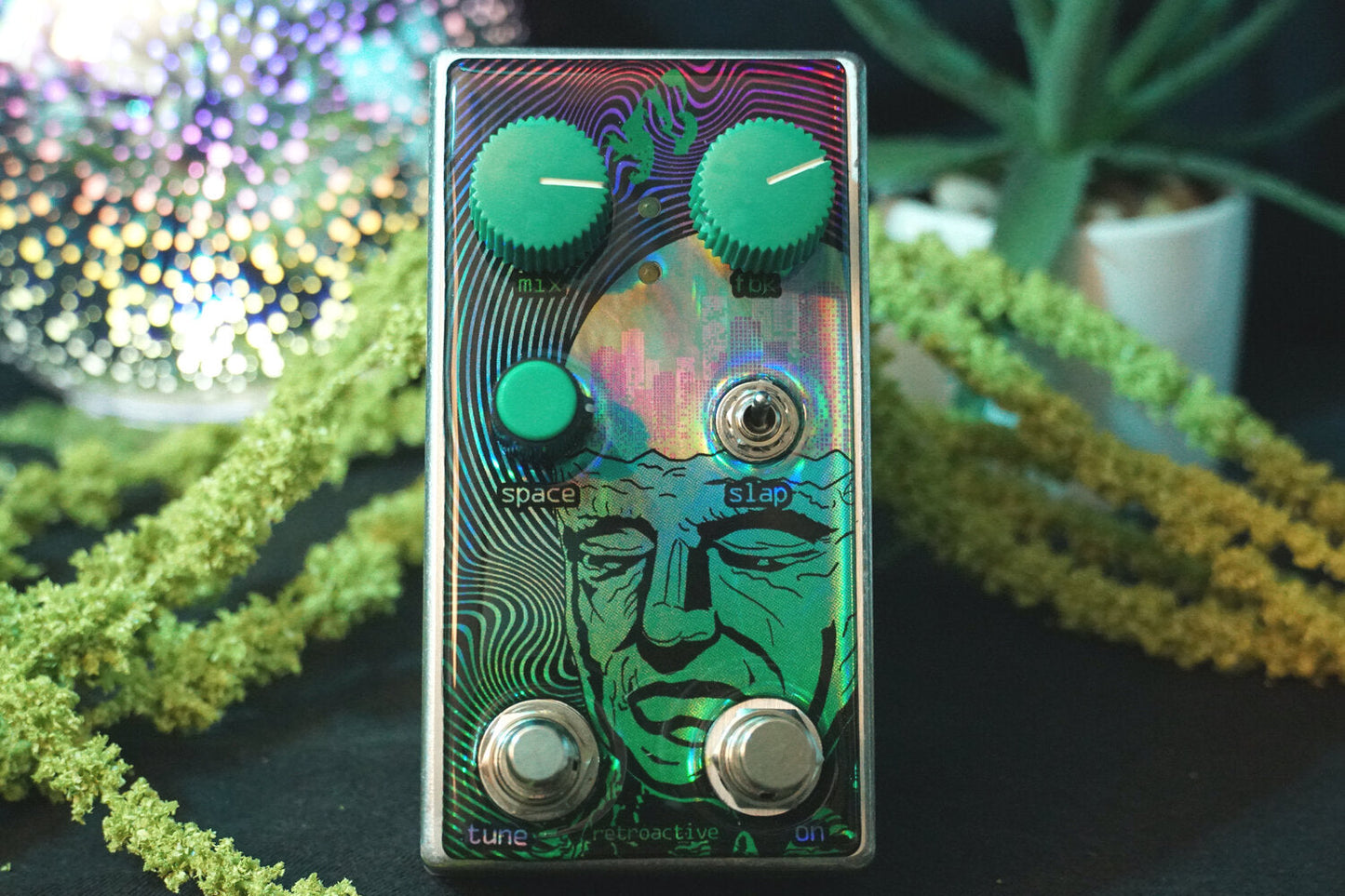 Retroactive Pedals Diving Bell Delay Echo Pedal