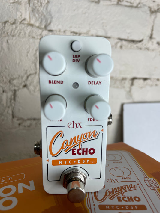 Electro-Harmonix Pico Canyon Echo Digital Delay 2023 - Present - White