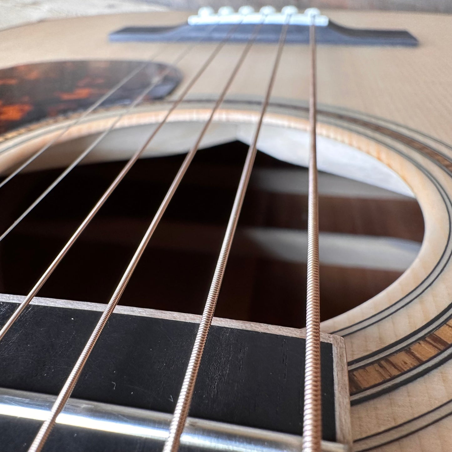 Larrivee OO-40 Koa Small Body Special Spruce Top Koa Side Back SN140323